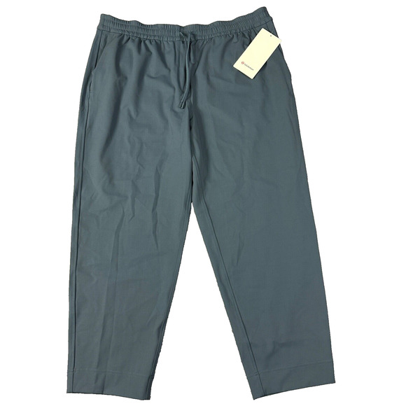 lululemon athletica Pants - NWT lululemon Tapered-Leg Mid-Rise Pant 7/8 Length Luxtreme Iron Blue Size XL